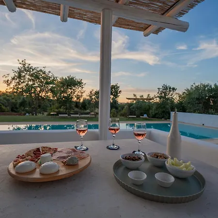 Eva, Privata Con Piscina A Sfioro * Ostuni