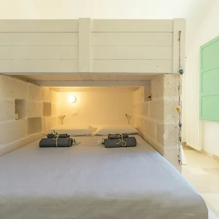 Villa Eva, Privata Con Piscina A Sfioro Ostuni
