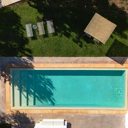 Vila Eva, Privata Con Piscina A Sfioro